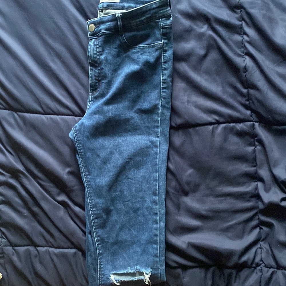 High waisted jeans
